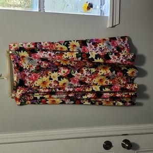 Metrowear Colorful Flower Skirt